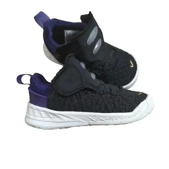 Nike Baby Crib LeBron 18 Black Purple Lakers Slip On Running Shoes - Picture 4 of 5